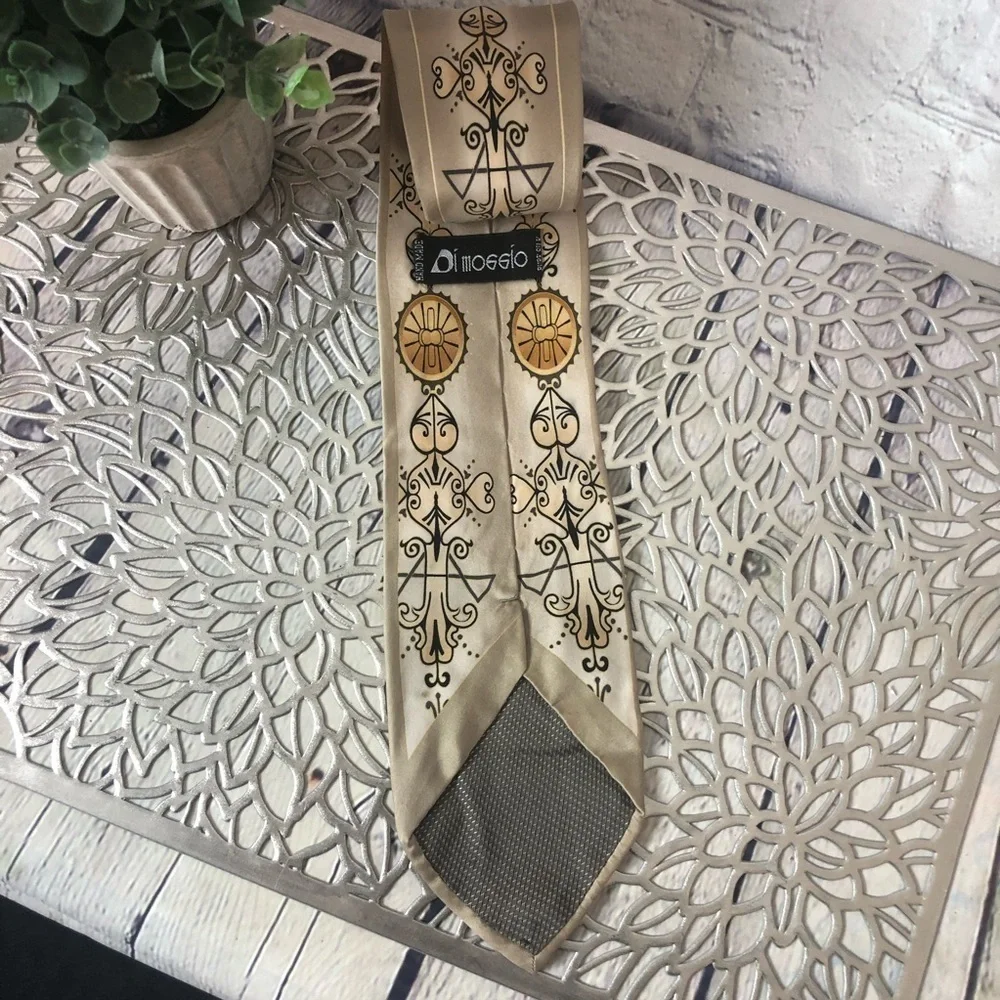 Silk Men’s Tie Gold Tan Black
